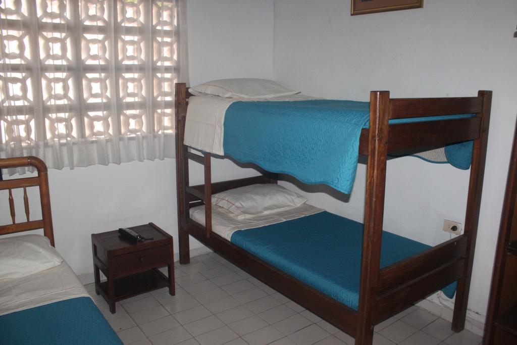 Villa Katherine Melgar Luaran gambar