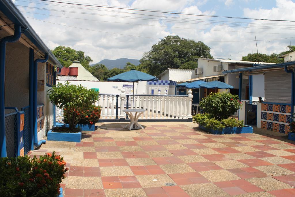 Villa Katherine Melgar Luaran gambar