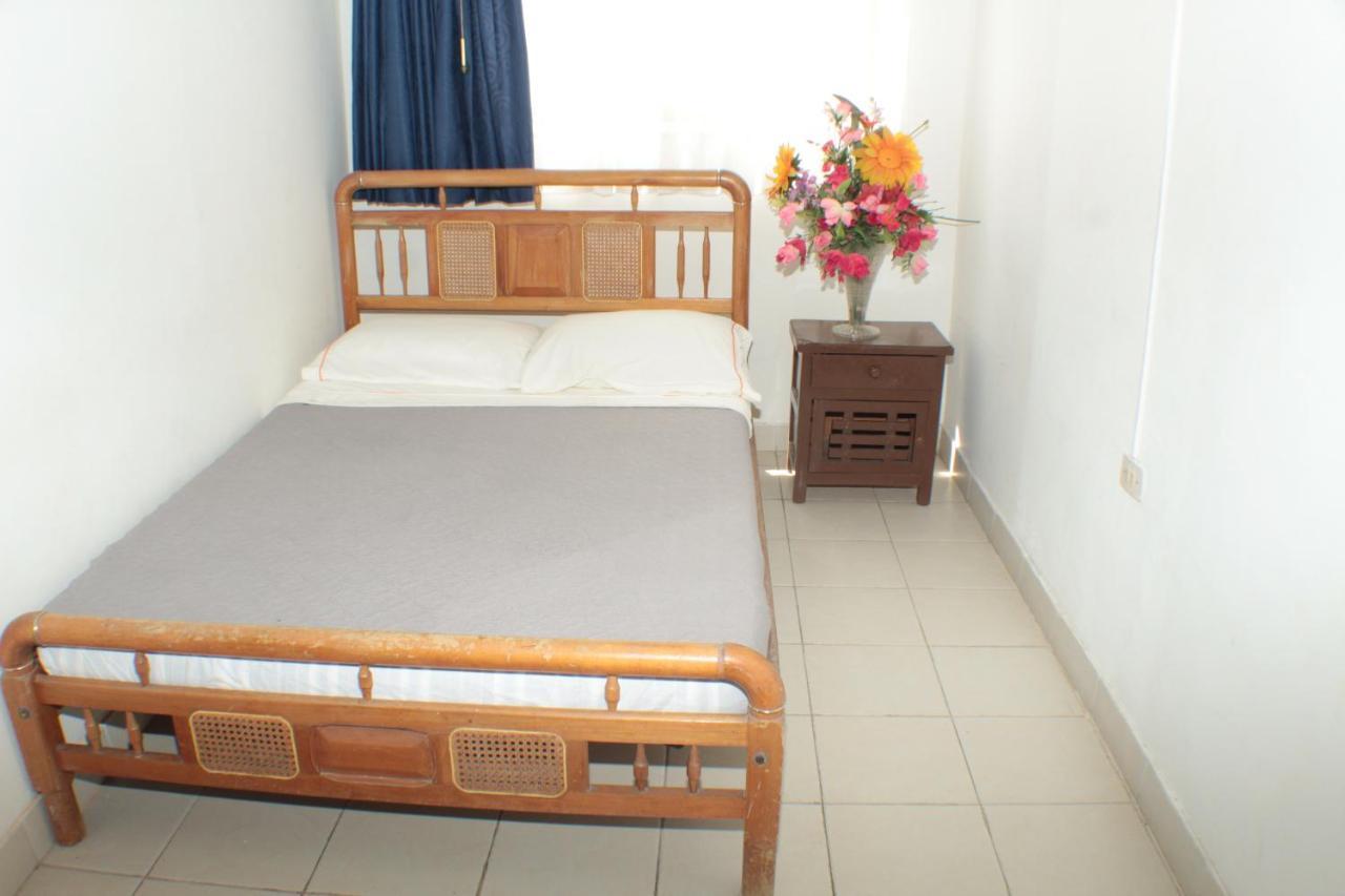 Villa Katherine Melgar Luaran gambar