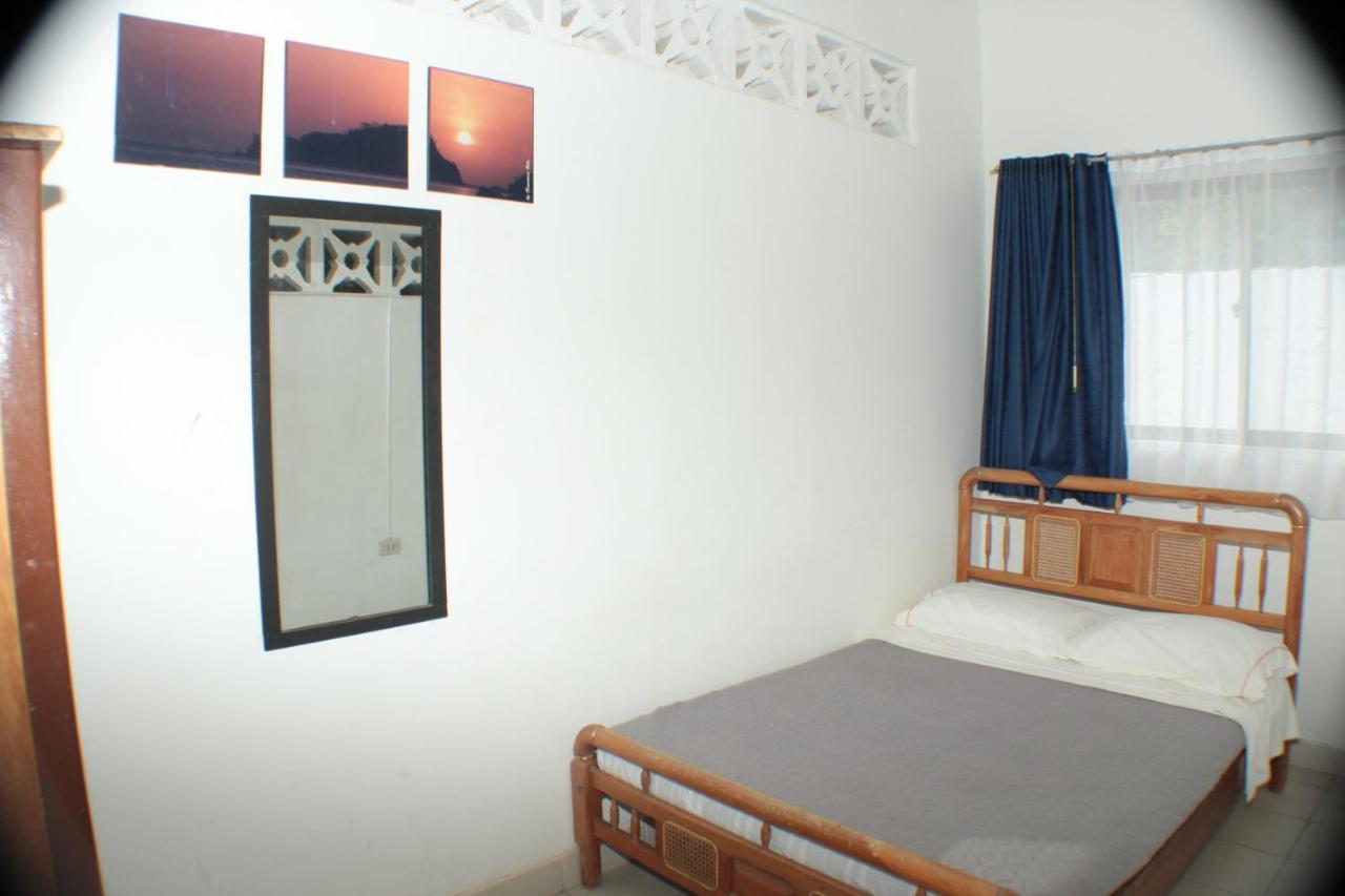 Villa Katherine Melgar Luaran gambar